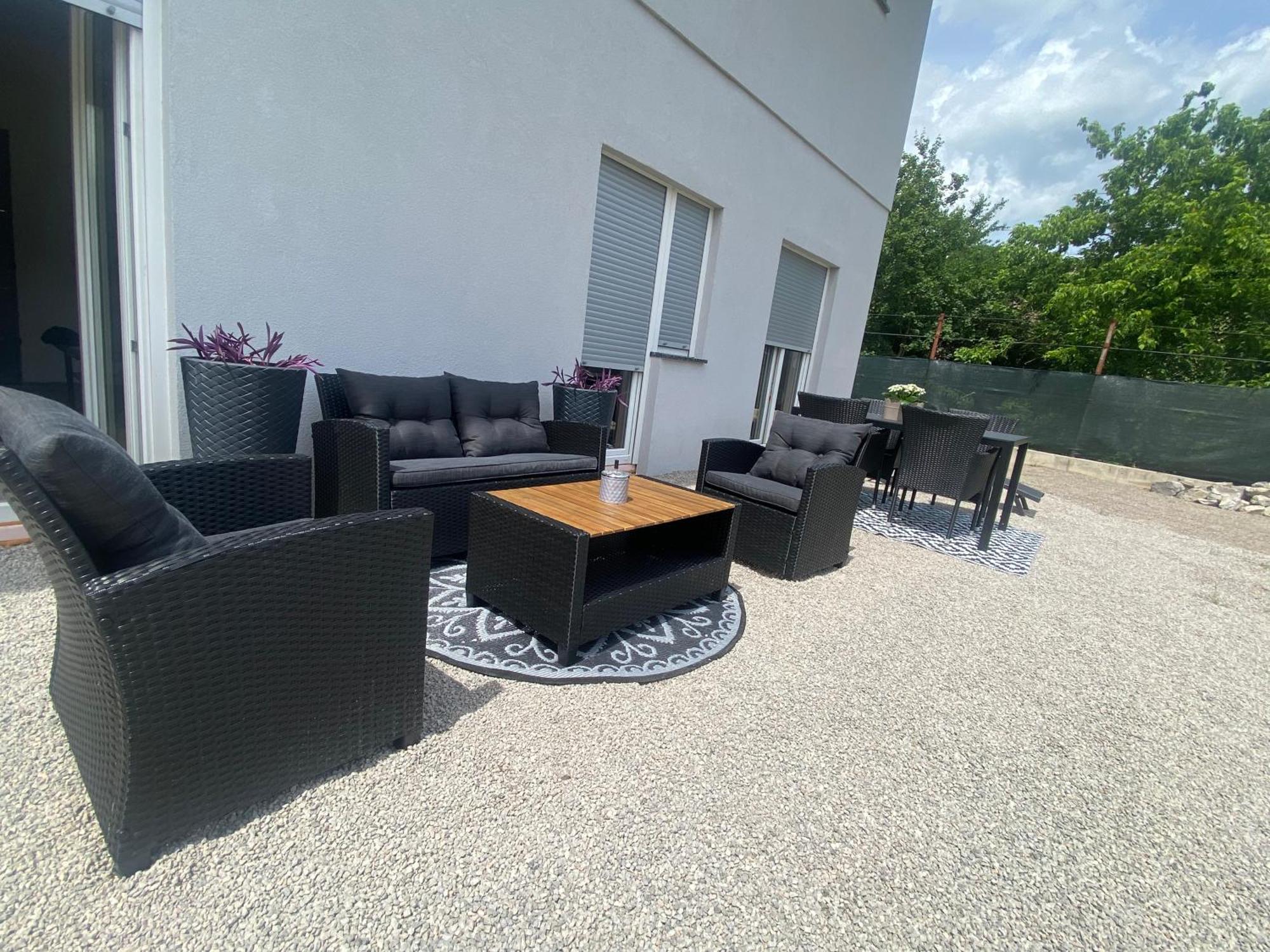 Apartman El Ogulin Exterior foto